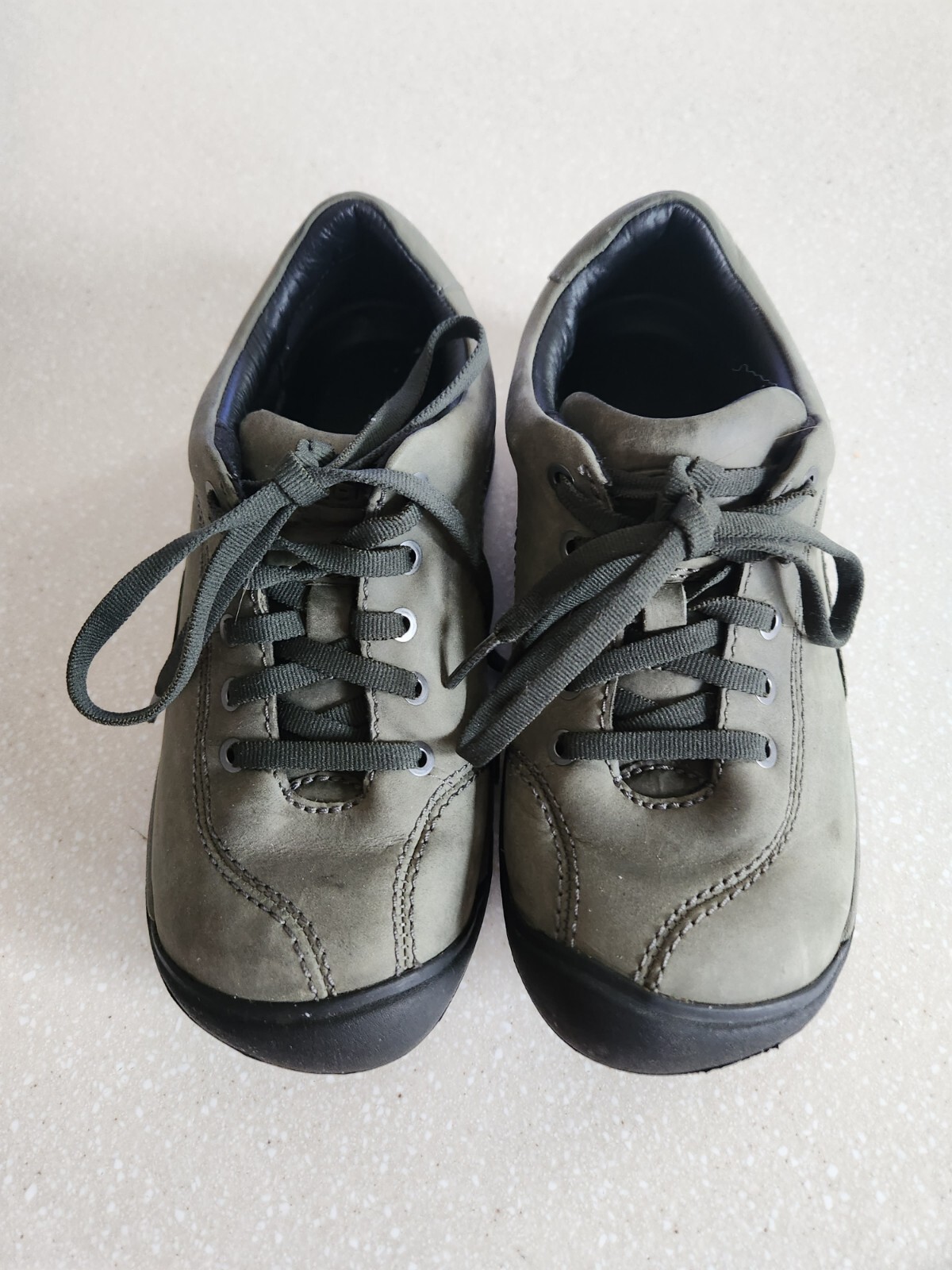 Scarpe da donna verdi Keen taglia 5 pelle con lacci da trekking