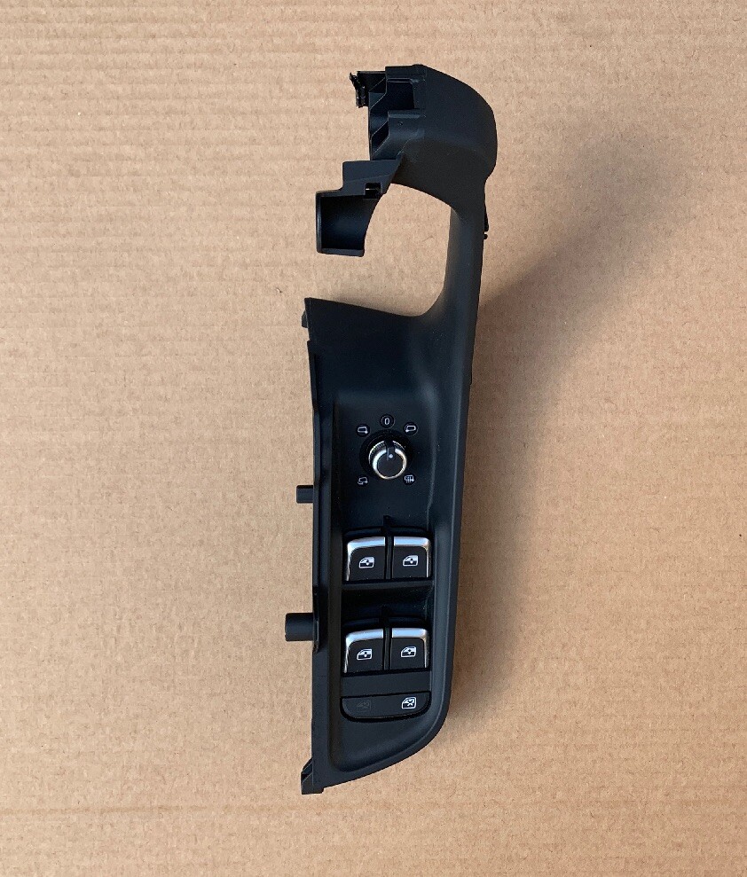 WOOD COMPANY Bracciolo Centrale In Ecopelle Per Audi A3 8V (2013-2019) - Regolabile In Lunghezza, Made In Italy, Solo Per Auto Senza Bracciolo Originale