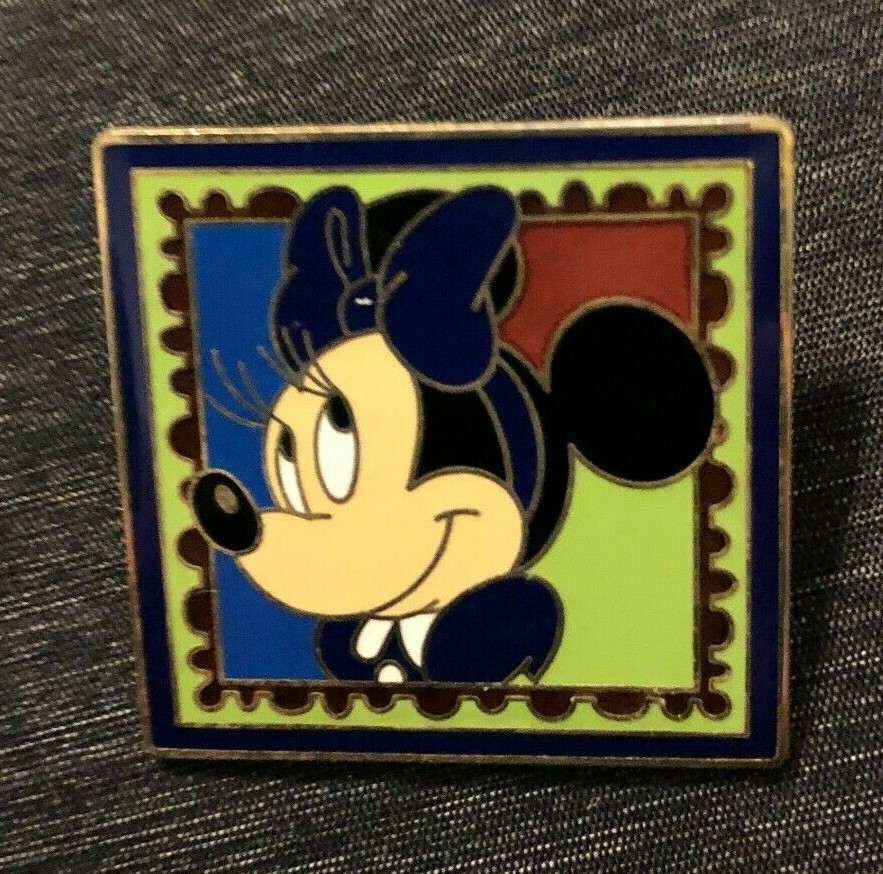 Disney pin 909 Minnie Mouse framed stamp square picture bow blue