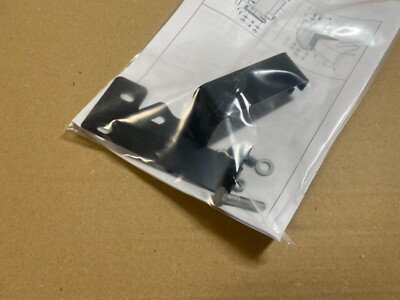 NEU Original VW Passat Golf Halter Halterung Anhängerkupplung  