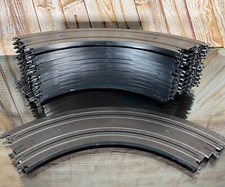 Lot of 13  Tyco 9" R 1/4 Circle Curved Slot Car Track B-5831 Black