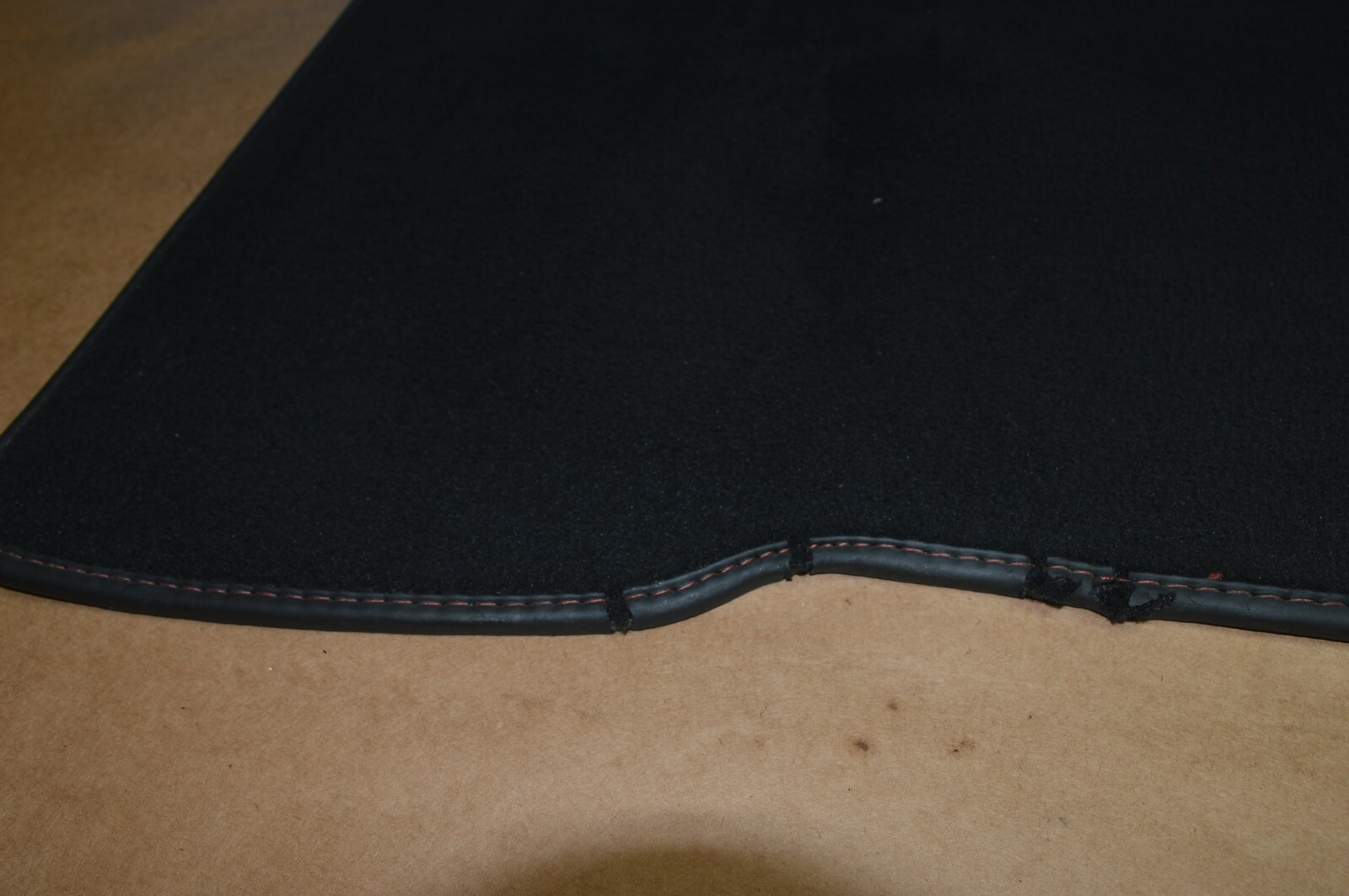 2014 W218 MERCEDES CLS63 CLS550 CARPET FLOOR MAT MATS SET OF 4 BLACK