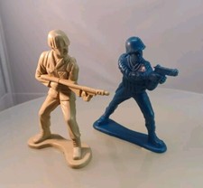 Greenbrier Army Man Soldier Pair, Tan  Blue 4" - China