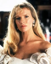 Basinger, Kim [Batman] (56083) 8x10 Photo