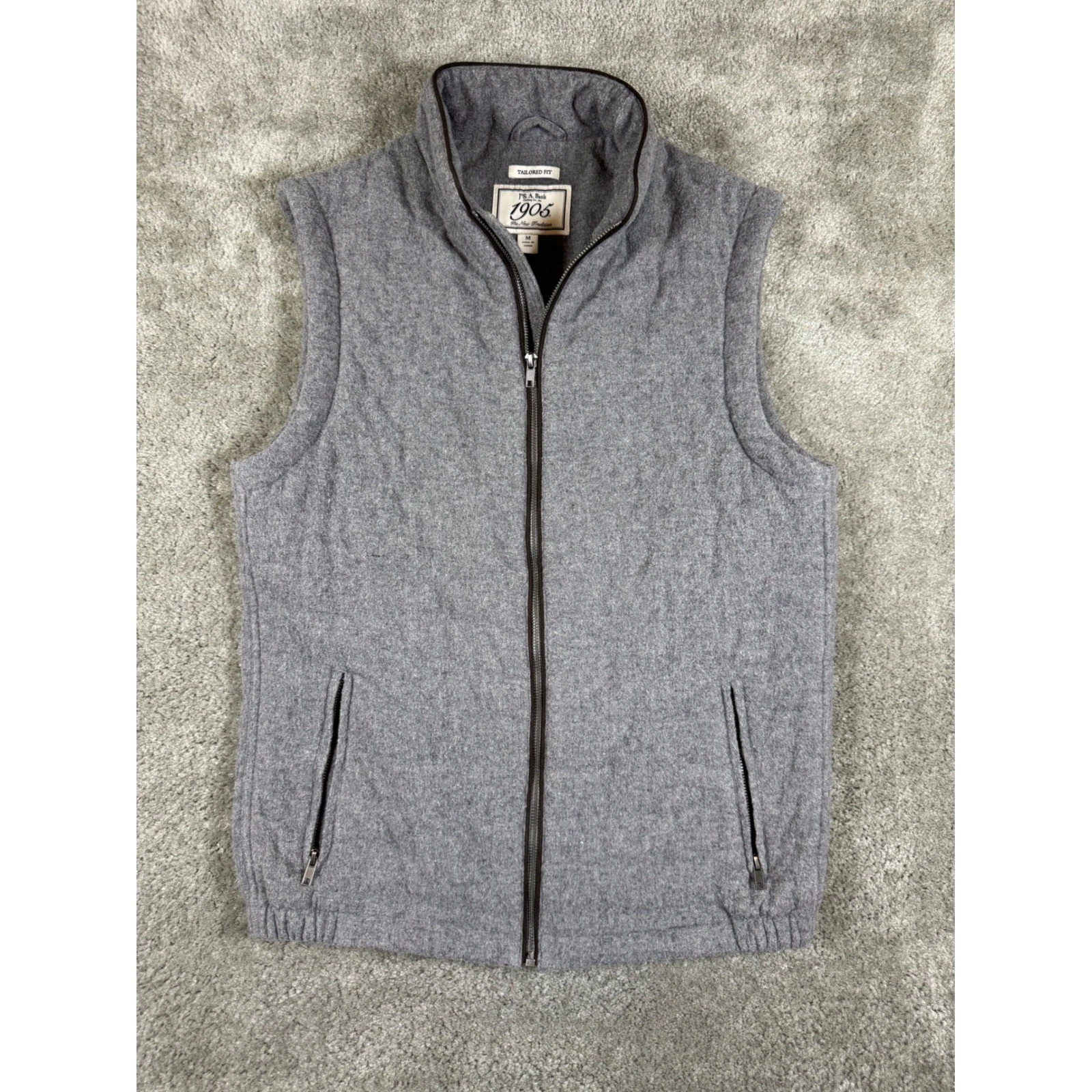 Jos. A. Bank 1905 Collection Mens Gray Wool Blend Quilted Tailored Fit Vest M