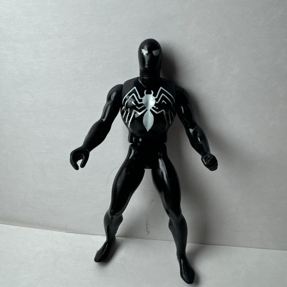 Mattel Secret Wars Black Suit Spider-Man Vintage 1984 Original Action Figure - Image 2 of 4