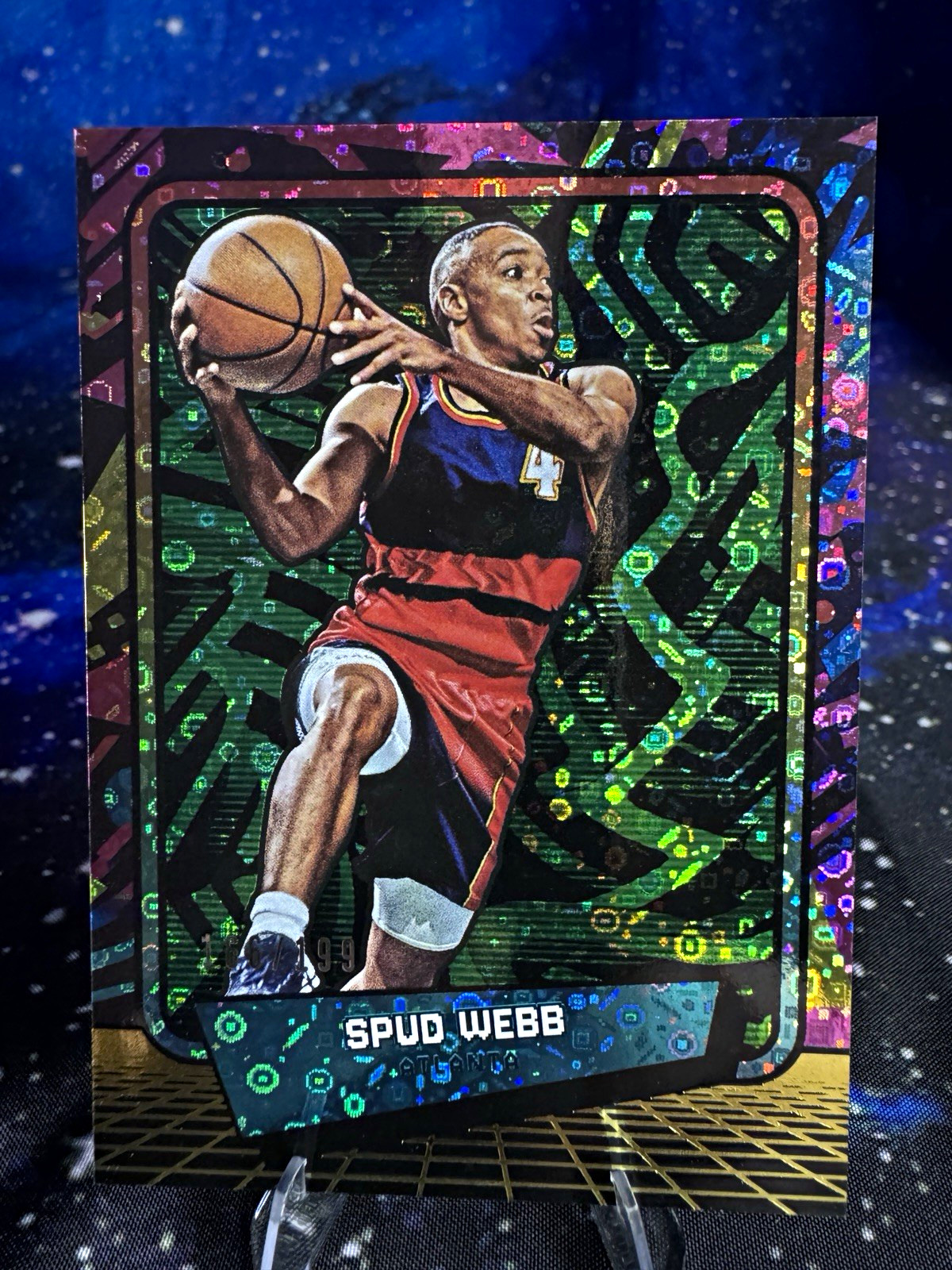 Spud Webb /199 26 Panini 90s Pop Culture Holo Lime Green Parallel #94 ATL Hawks 