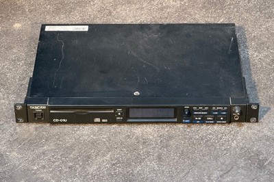 Tascam CD-01U Professioneller 1HE 19'' Rack CD-Player MP3 RS-232C Studio B2B MwSt