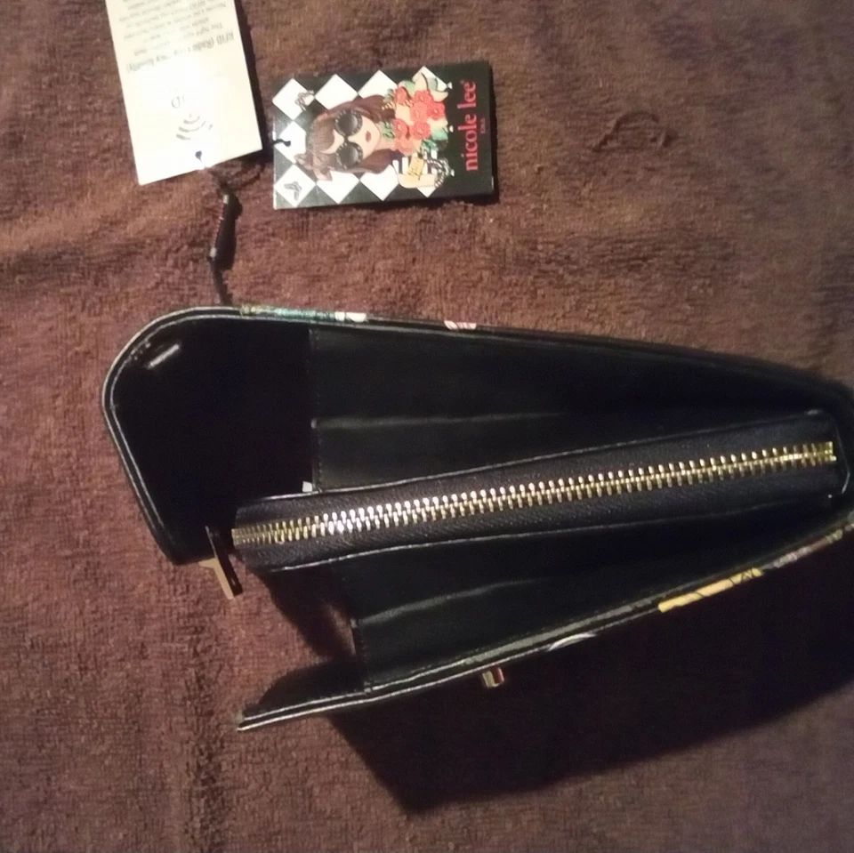 Nicole Lee Cartera Grande Diseño Floral con Cremallera en Bolsa Central Nueva con Etiquetas Foto 3 de 4