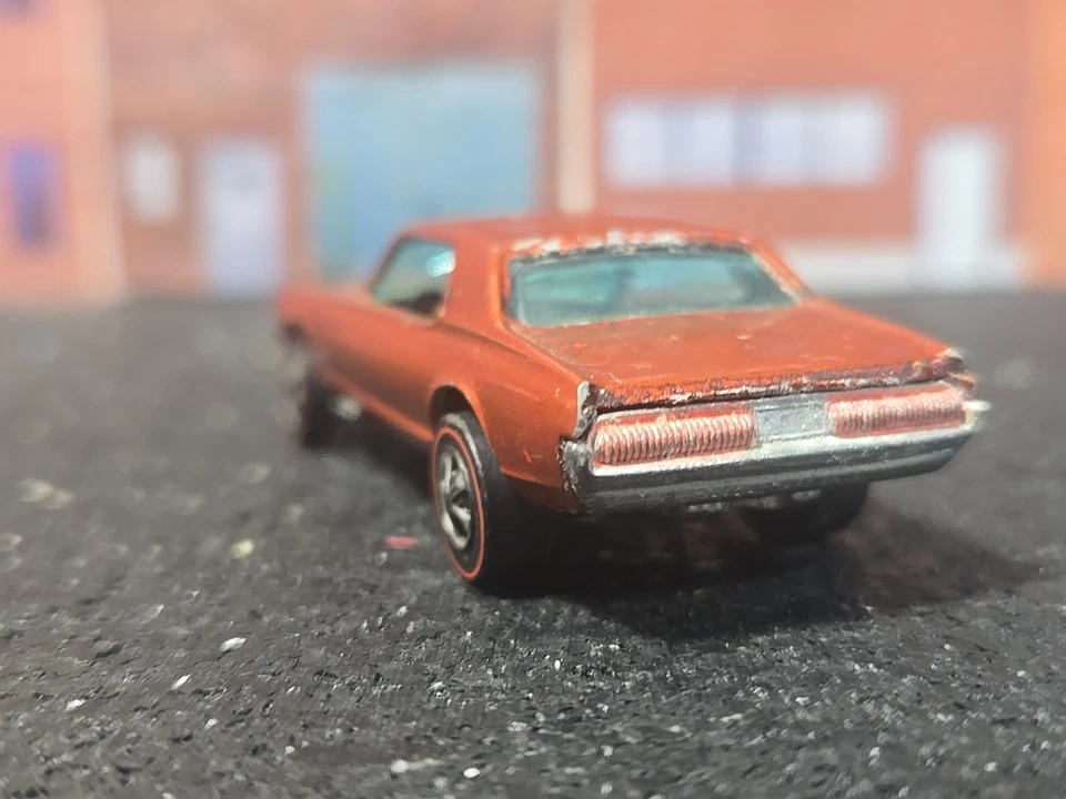 Hot Wheels redline Custom Cougar. nice straight roller - Image 4 of 4