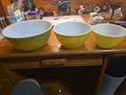 Pyrex Set 3 Vintage Verde Green Avocado Yellow Nesting Mixing Bowls 401 402 403