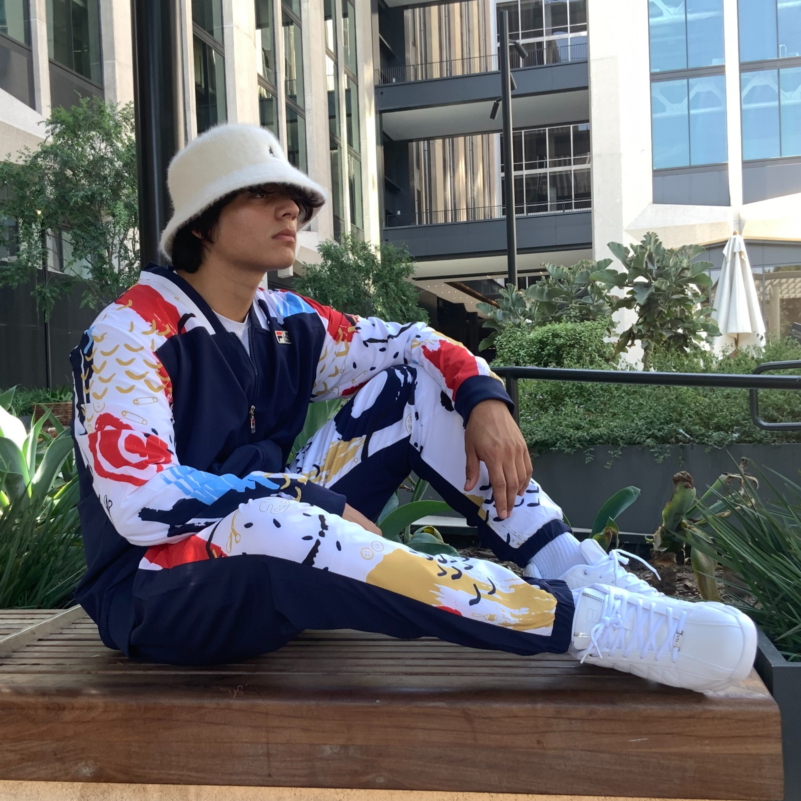 Tuta frangivento stampata uomo Fila blu navy mu bianco