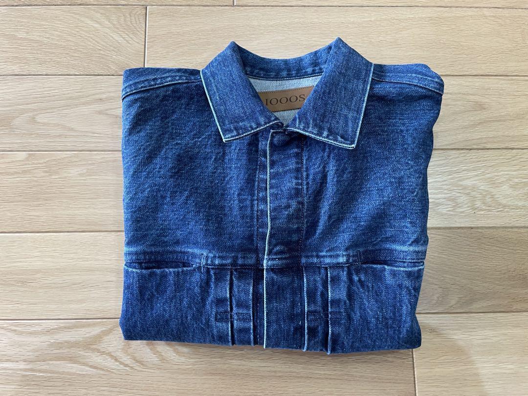 Size M Denim Jacket with Invisible Pleats - Thousands Size M Denim Jacket with Invisible Pleats - Thousands