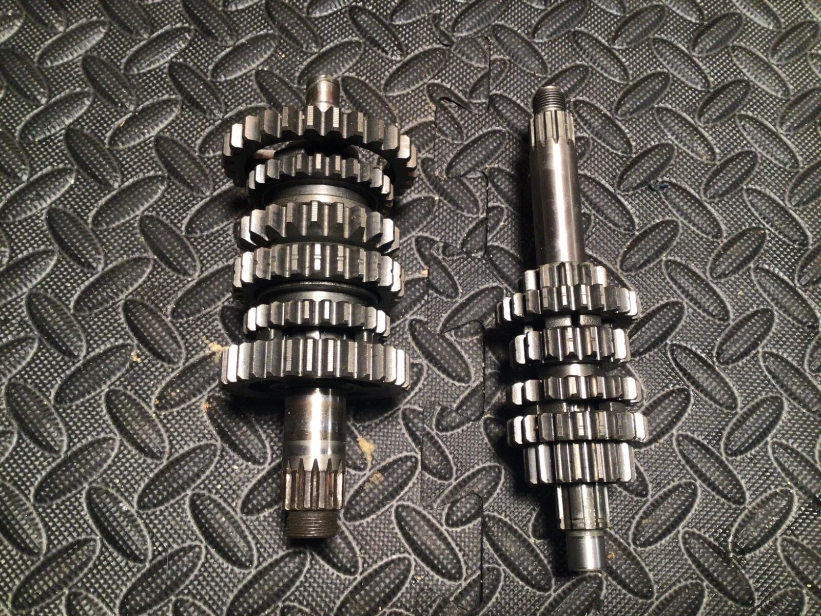 2002 - 2018 Yamaha YZ85 GENUINE OEM COMP TRANSMISSION TRANS