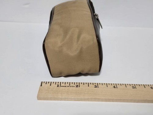 VINTAGE Camera Case Zip Closure Tan Padded Interior Snap Handle - Picture 9 of 9