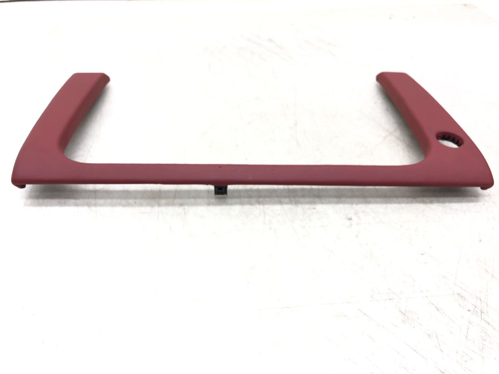 2009 ASTON MARTIN VANTAGE DASHBOARD GLOVE BOX TRIM BEZEL RED 6G33-C043K93 OEM