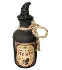 Unfiltered Poison Skull Witch Decorative Potion Bottle Bookshelf Fantasy Decor