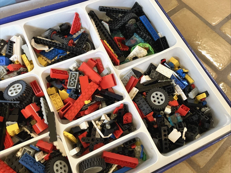 Vtg LEGO Model Team Whirl n Wheel Super Truck 5590 w/ Instructions & Box READ - Image 4 of 4