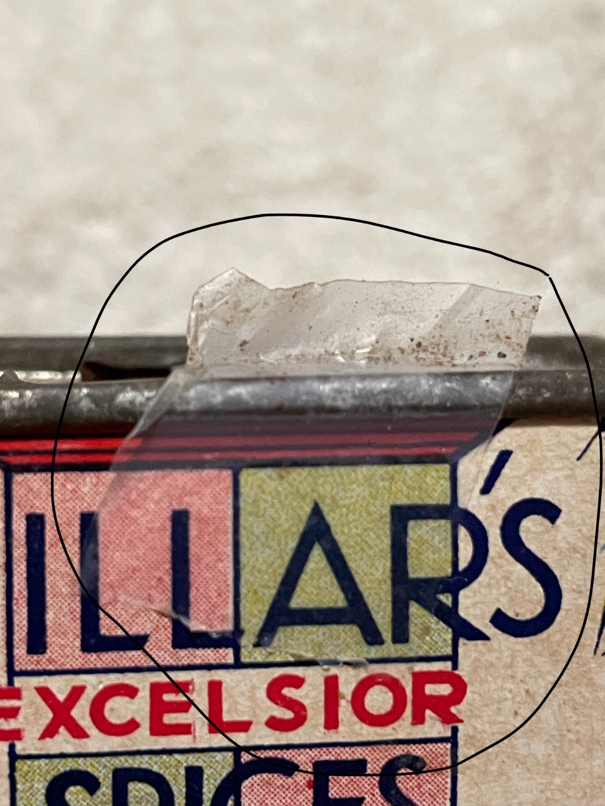 VTG Millar Spice Tin Nutmeg Paper Body Roses 2 ounces Chicago +Denver As is