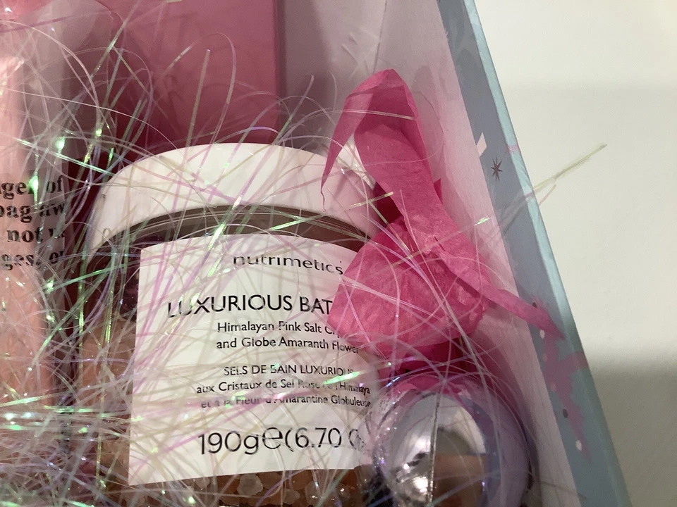 Nutrimetics Pamper Box Gel de Ducha/Máscara para Ojos/Sales de Baño y Más #2 Foto 4 de 4