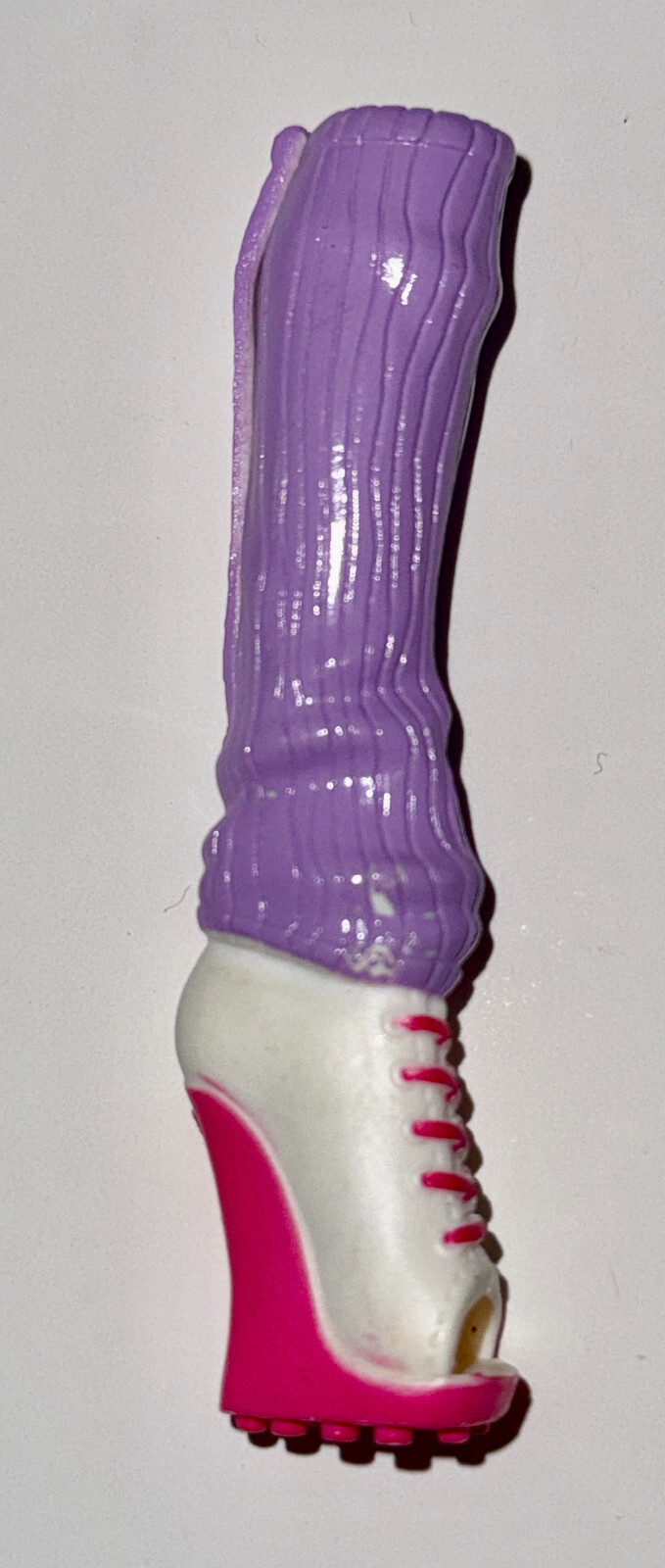 SAOLA Bambola MONSTER HIGH artiglio lupo urlo uniforme sinistra viola calzino solo scarpa bianca