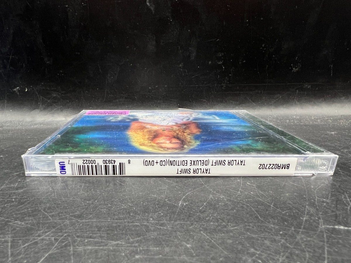 テイラースウィフトCD DVD 豪華オマケ付きセット Amazon.co.jp: テイラー・スウィフト－デラックス・エディション