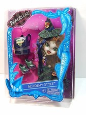 Bratz Bratzillaz Glam Gets Wicked Academy Style Fashion Pack Doll Clothing