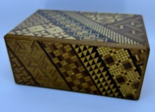Karakuri Box Yosegi Zaiku Puzzle Box Marquetry Japanese Traditional Craft A-33
