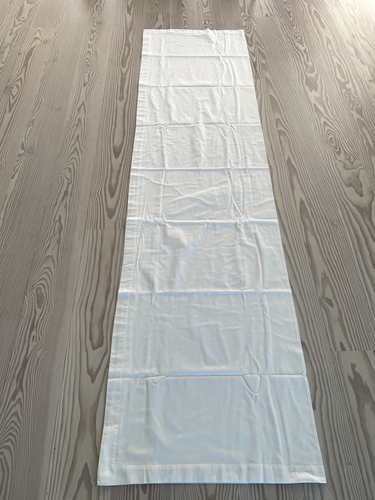 CRATE & BARREL CLASSIC WHITE TABLECLOTH 100% COTTON 60 X 120 SEATS 8 - 10 - Picture 5 of 7