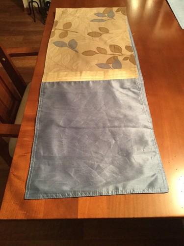 Table Runner With 4 Placements, Blue/cream, Essential home - Picture 5 of 5