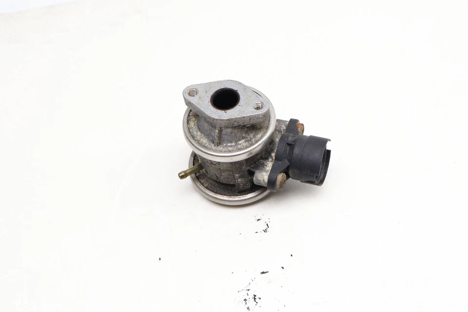 VW BEETLE 1999-2005 - EGR válvula combinada 06A131229 Foto 3 de 4