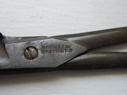 Antique Vintage Rodgers & Brothers Candle Wick Cutter Scissors  With Tin Tray - Picture 2 of 7