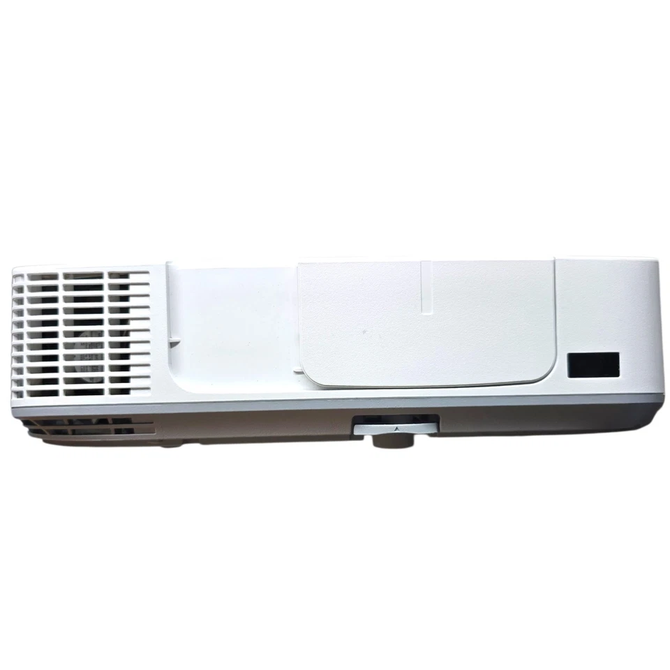 NEC M271X 3LCD Professional HD Projector 2700 Lumens 1080p Include Premier Mount - Image 4 of 4