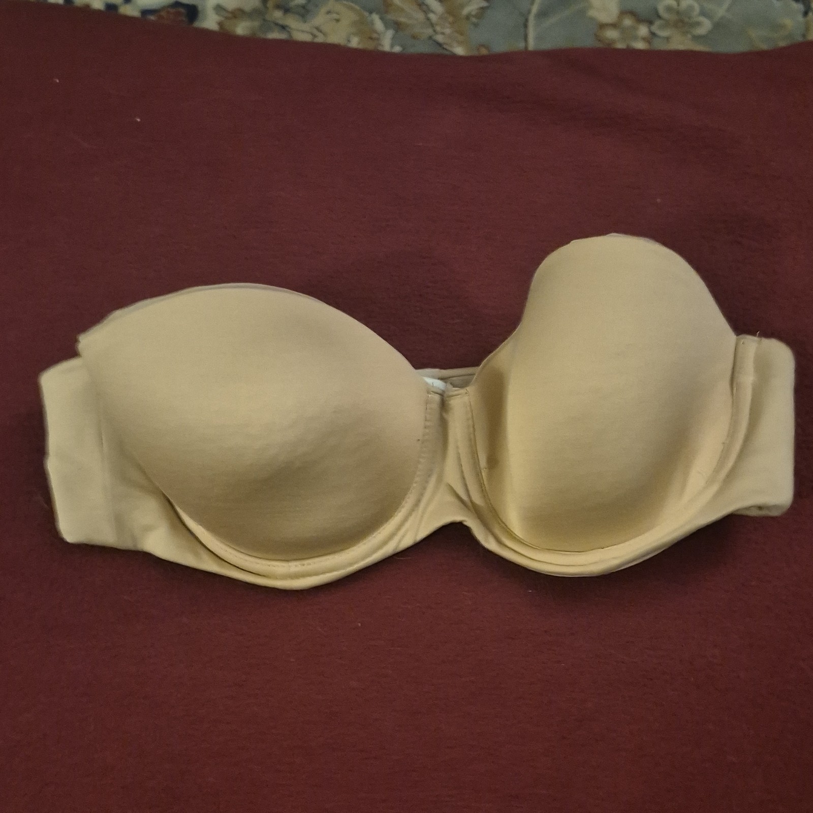 Calvin Klein Beige Strapless Underwire Padded Bra 36B Solid Hook & Eye