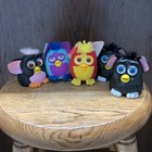 LOT OF VTG MCDONALDS HAPPY MEAL TOYS FURBY TW0 2000 CLIPS THREE 1998 — photo 1