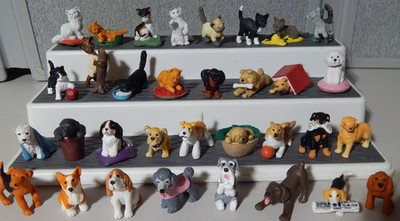 HUGE LOT 1990's Puppy In My Pocket MEG Lot - 32 Puppies & Kittens Plus 1 Extra