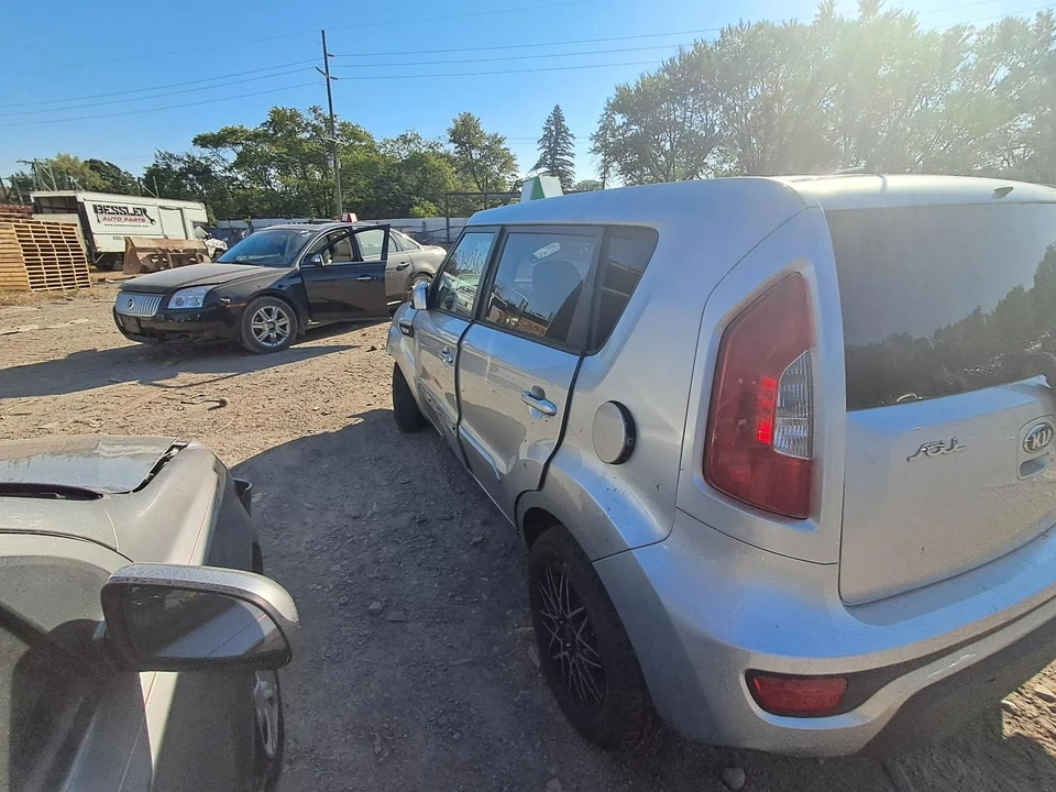 Motor soplador de climatización usado se adapta a: Kia Soul 2013 grado A Foto 4 de 4