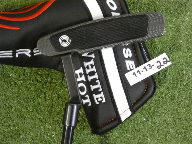 Odyssey Milled Collection RSX 001 34" Putter with White Hot Versa Headcover  - Image 3 of 4
