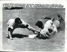 1958 Press Photo Wash Clint Courtney Nat catcher vs Tiger Frank Bolling