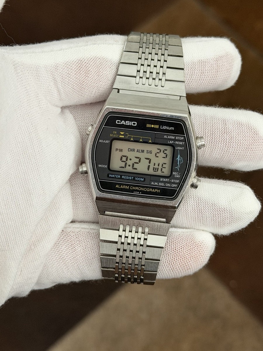Rare Vintage Casio Marlin W-250 Men's Digital Sports Watch JDM