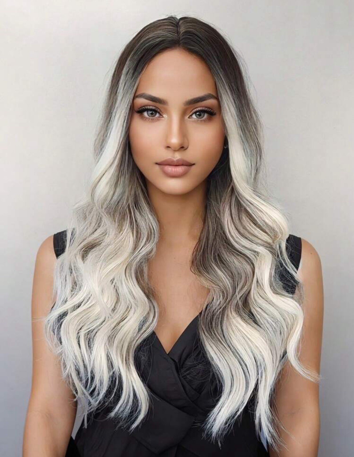 Perruque blonde dorée bouclée longue en synthétique avec 4 bonnets de protection inclus