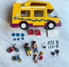 PLAYMOBIL 3945 VACATION CAMPER YELLOW FAMILY RV Vtg 1997 Bikes Chairs