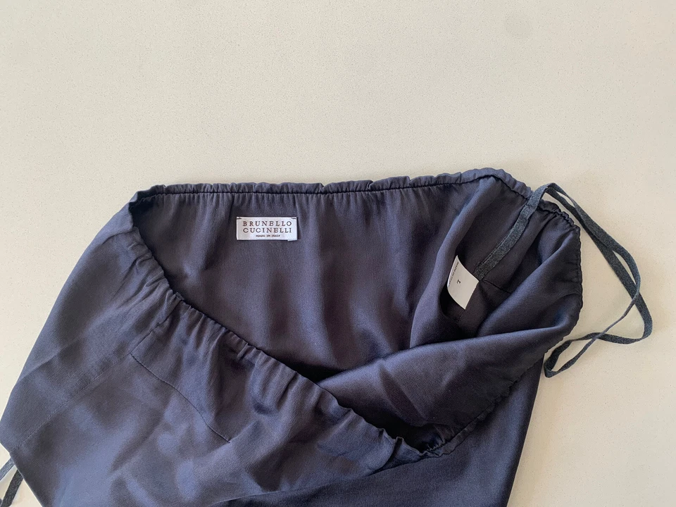 Top corto Brunello Cucinelli talla L seda sin tirantes azul marino hecho en Italia Foto 4 de 4