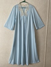 VTG Vanity Fair Blue Nightgown/Robe Button Front Lace Size Medium