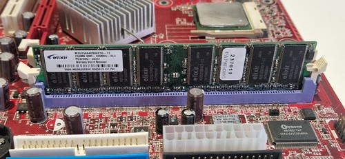 BUNDLE TESTED WORKING mainboard MSI 865GM3-LS + Celeron 2GHz + 256MB RAM - Picture 5 of 5