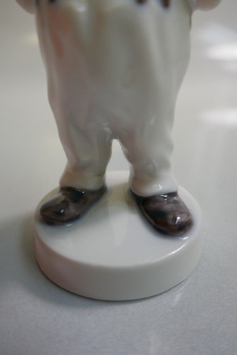 Vintage B & G Porcelain Clown 2511 Porcelain Figurine - Picture 5 of 7