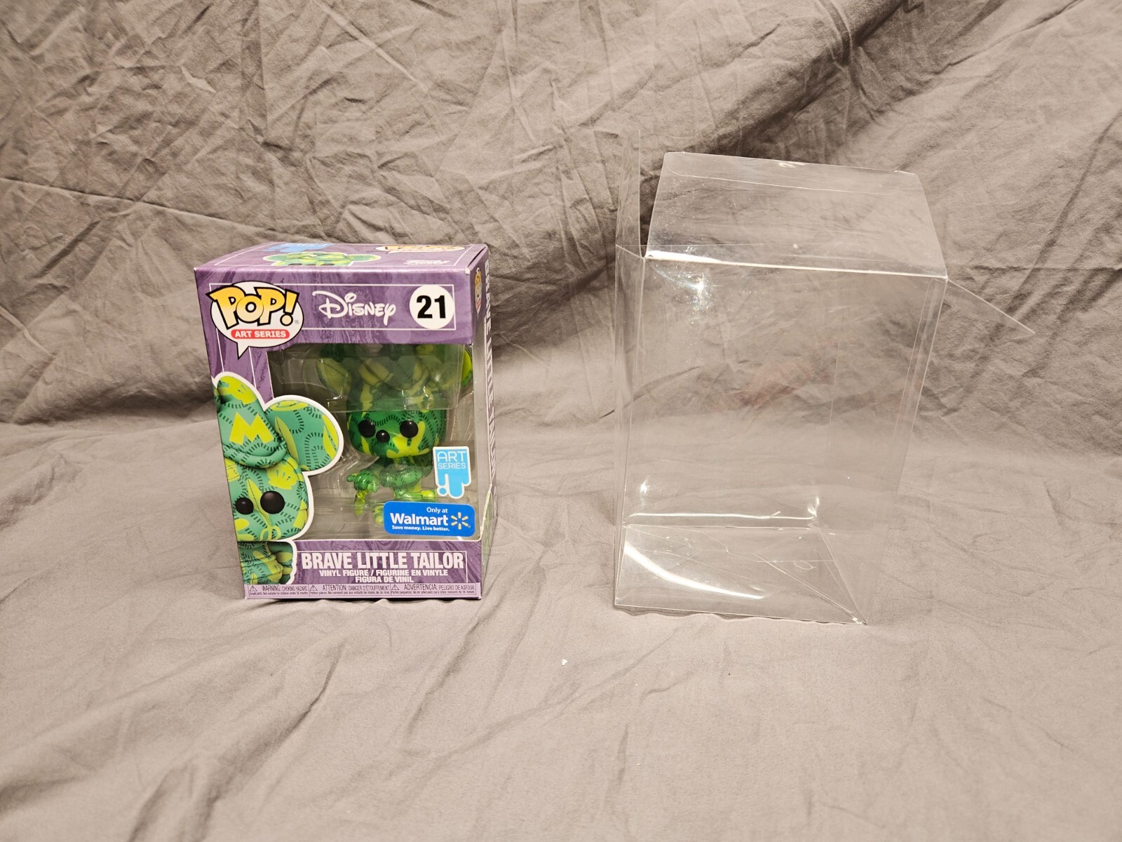 Disney Little Tailor Funko Walmart Exclusivo Fantasía. Incluye Protector Pop. 