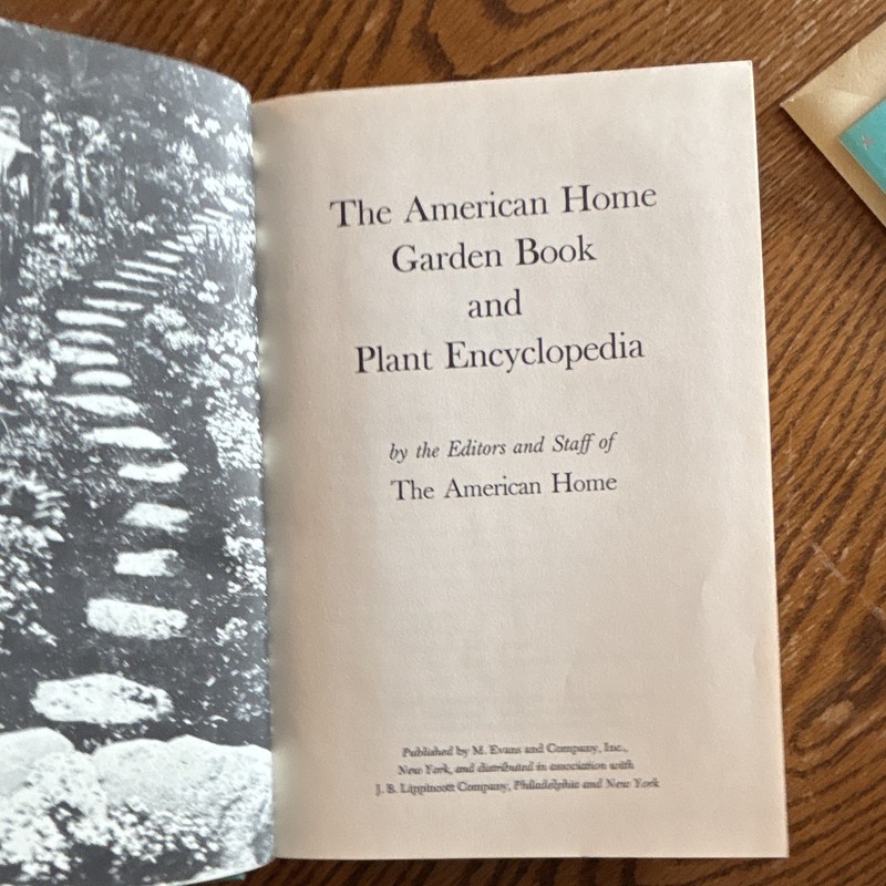 The American Home Garden Book & Plant Encyclopedia, Editors/Staff, 1973, 484p