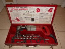 MILWAUKEE HEAVY DUTY RIGHT ANGLE DRILL WITH CASE