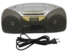 Sony CFD-S200 Mega Bass Boombox CD Player Radio Cassette Deck NOT WORKING